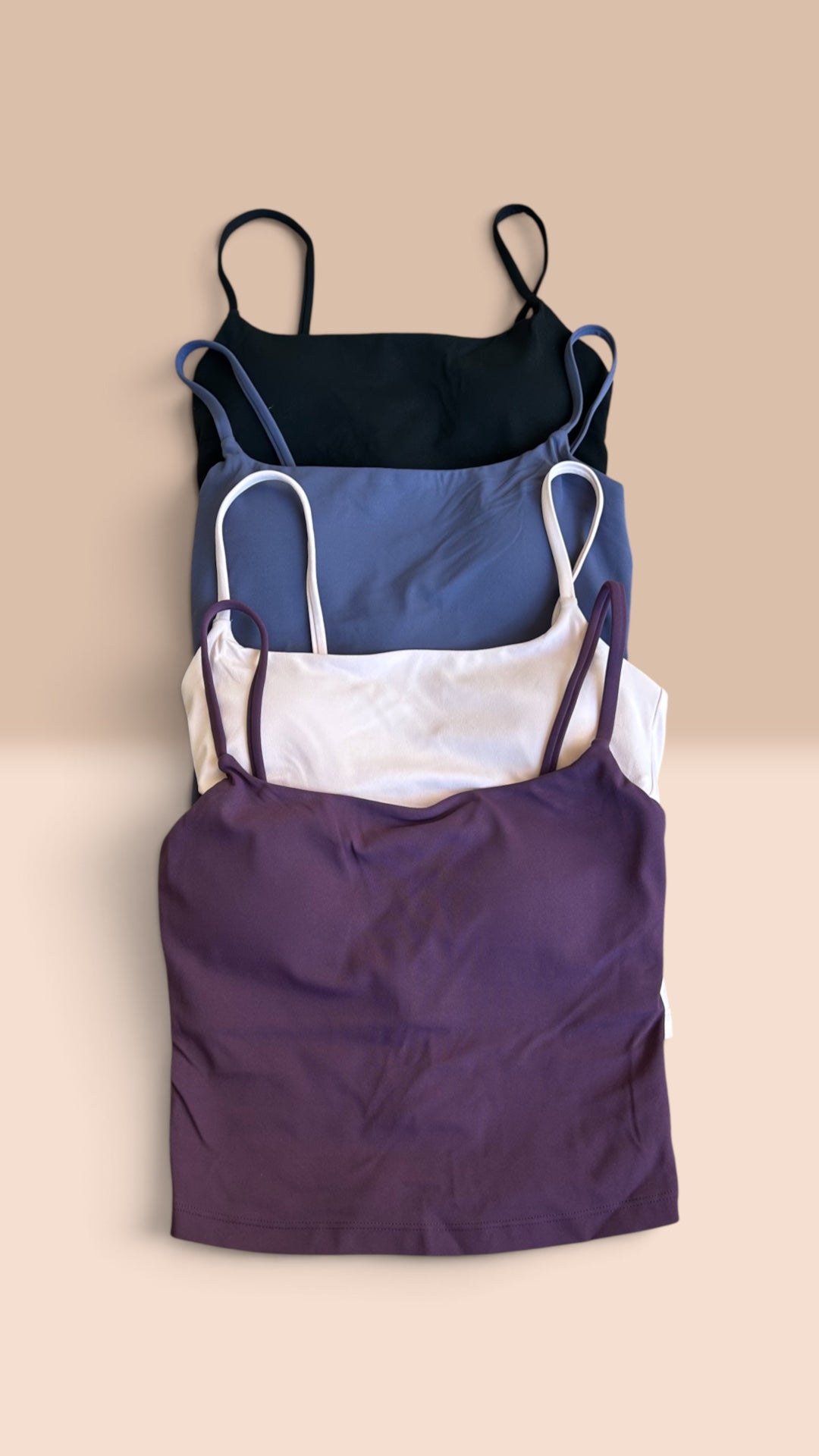 Polera top con tirantes