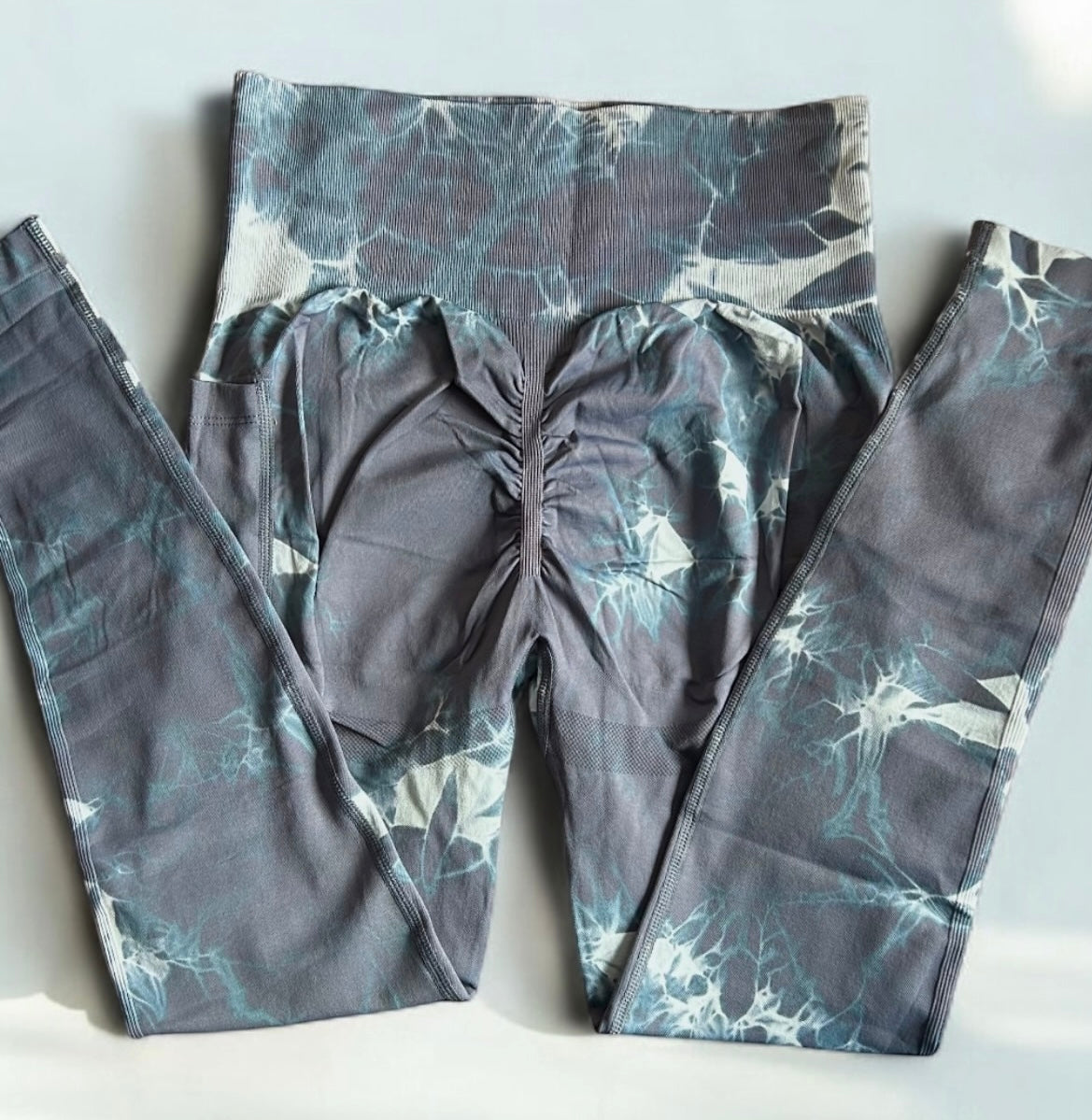 Calza con bolsillos premium