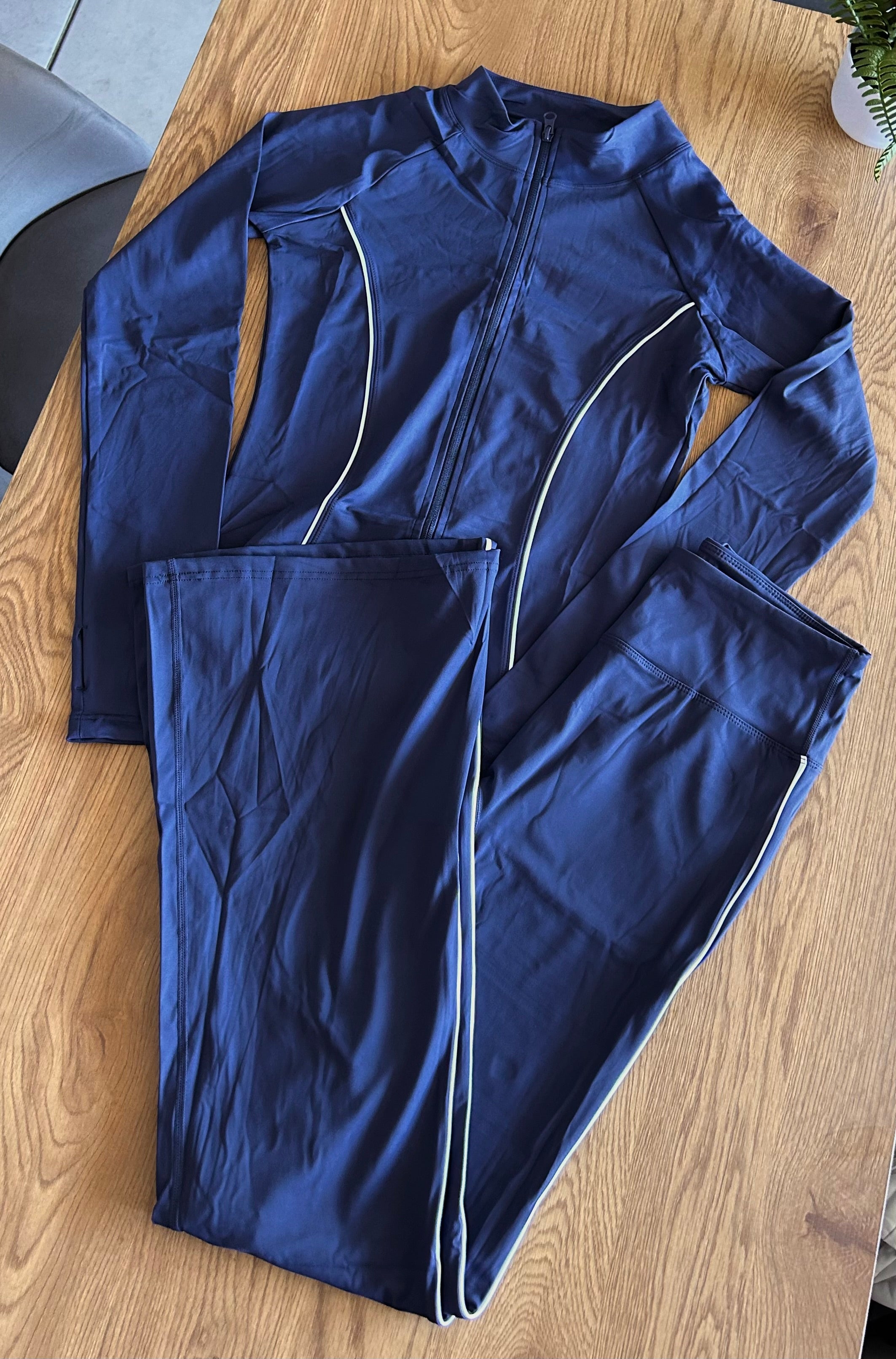 Conjunto flare-chaqueta