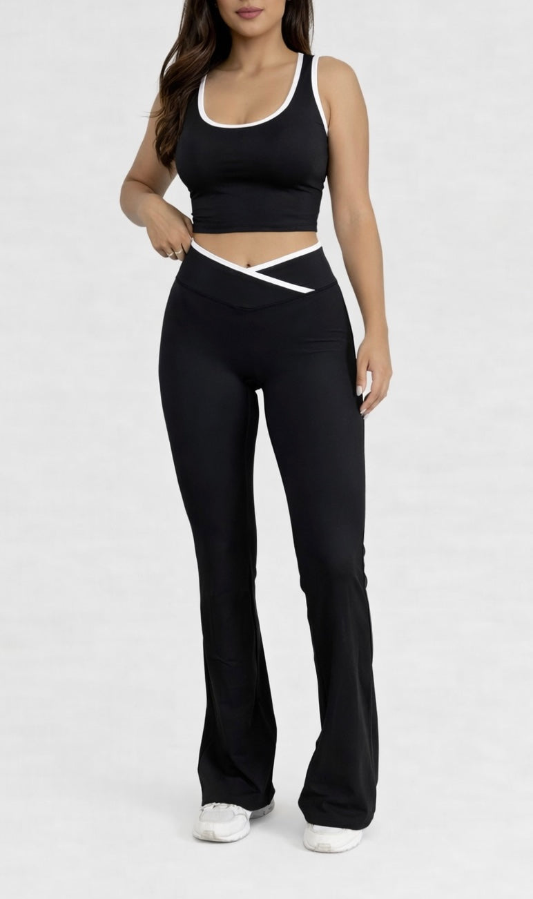 Conjunto flare-polera crop sostén