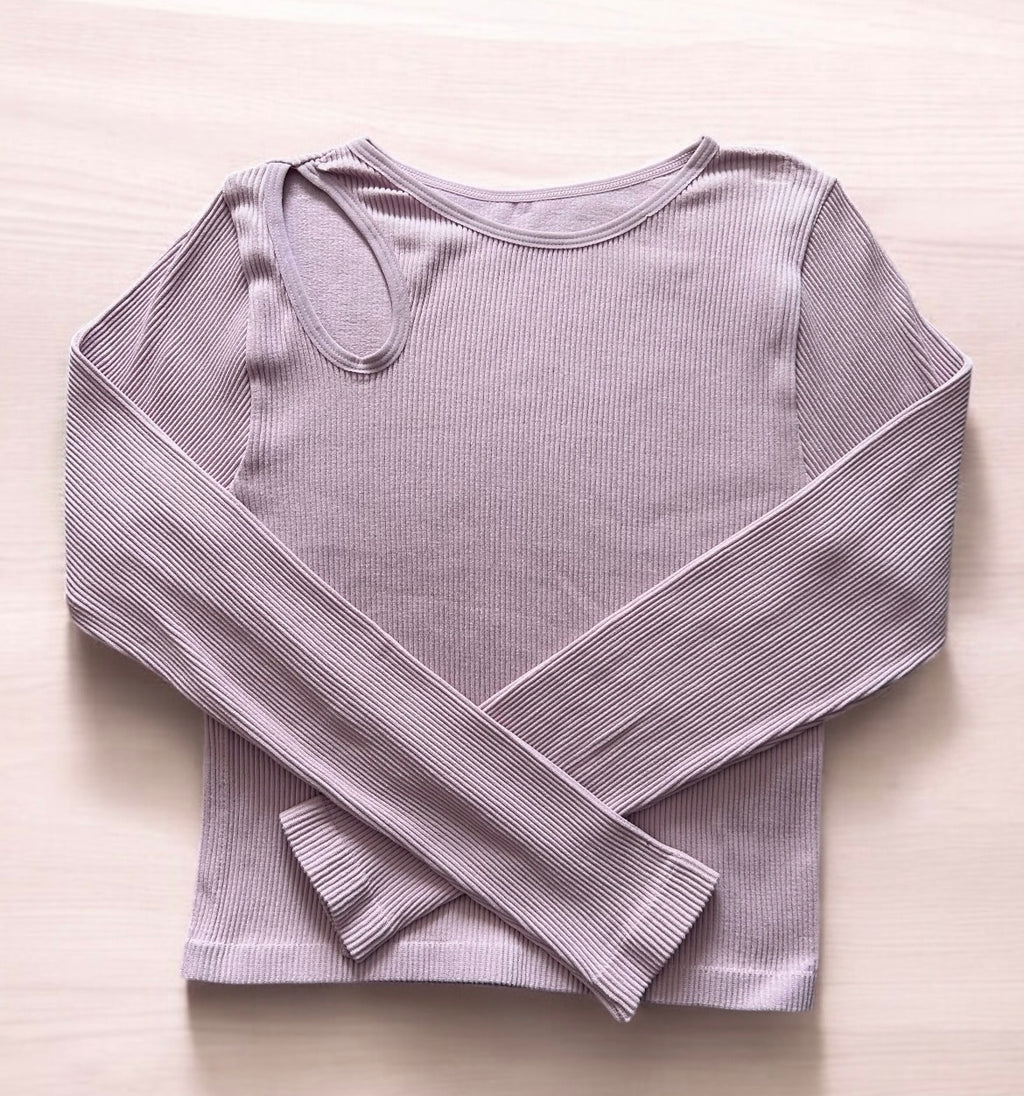 Crop top manga larga