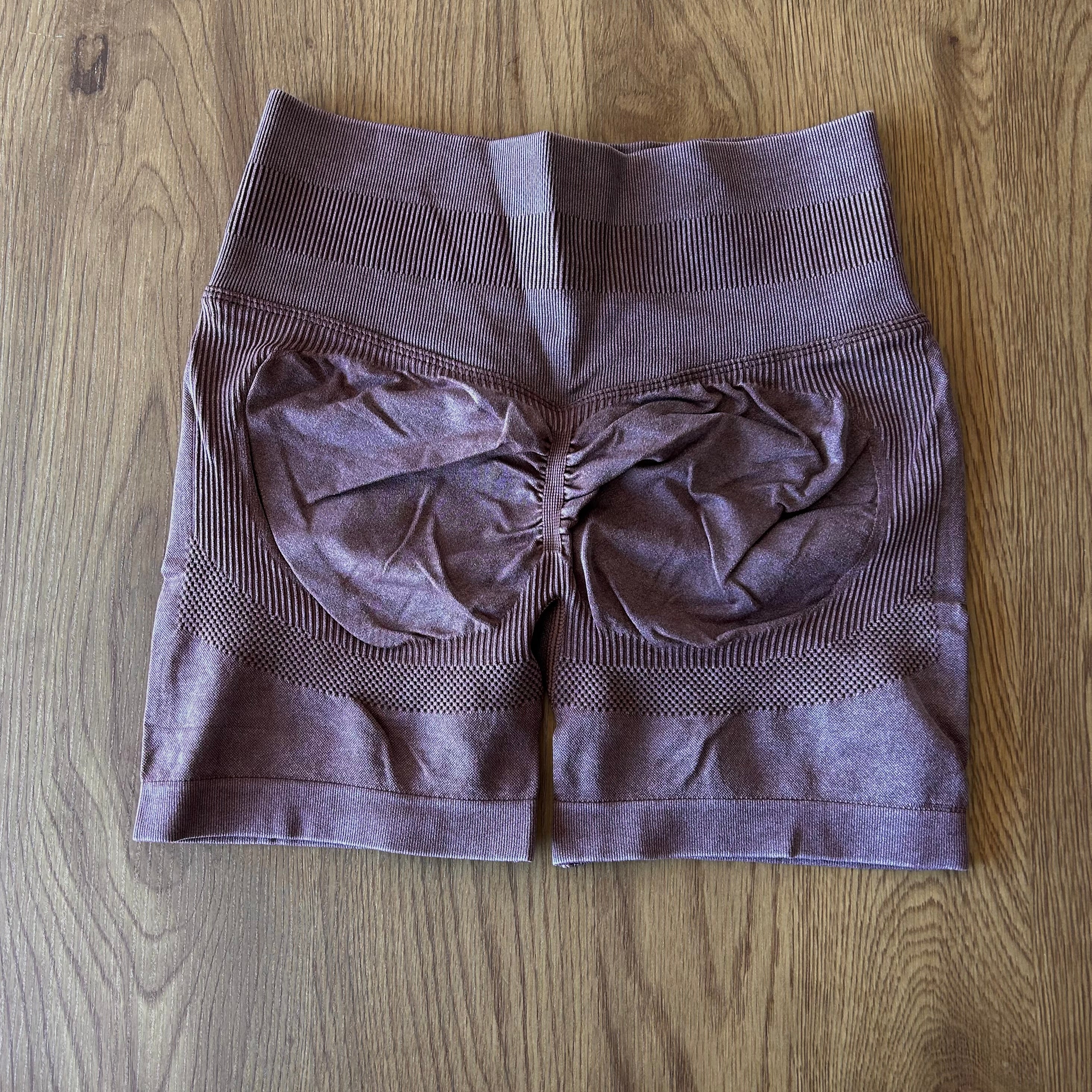 Short premium estilo lavado