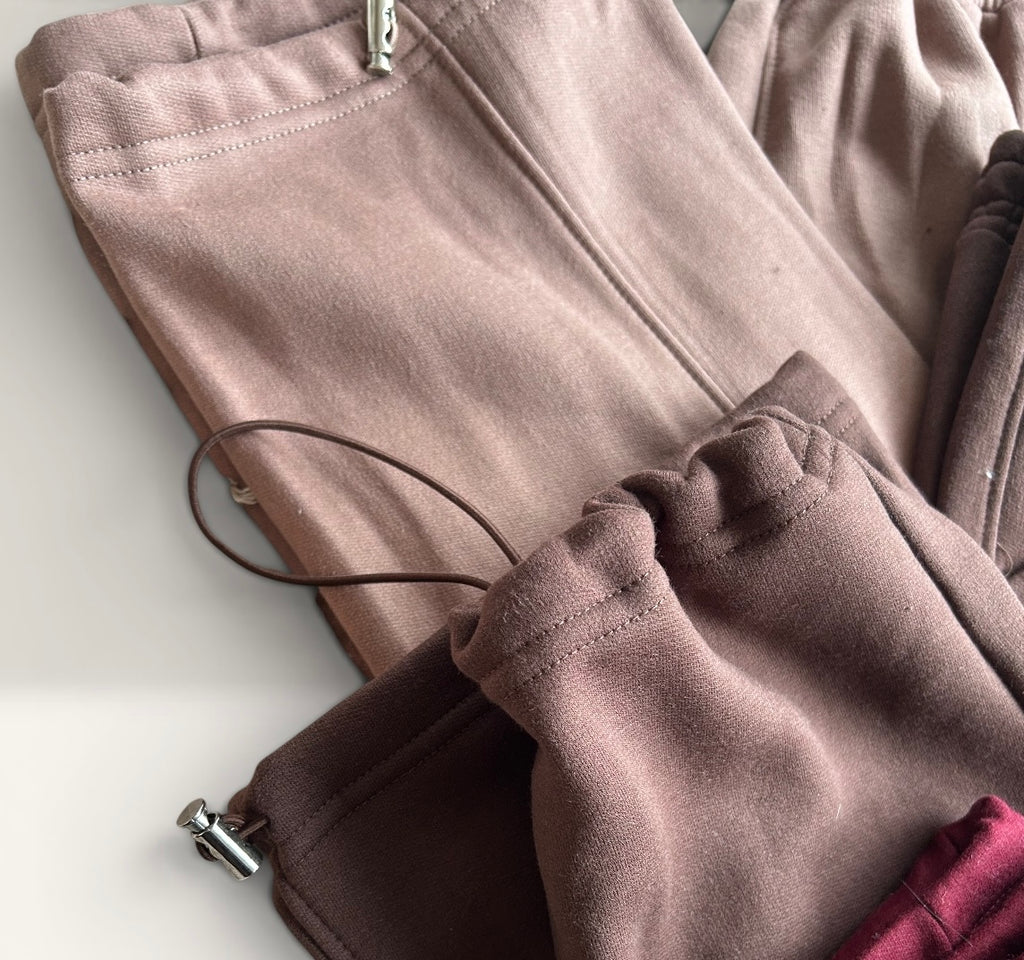 Pantalón de buzo con regulador