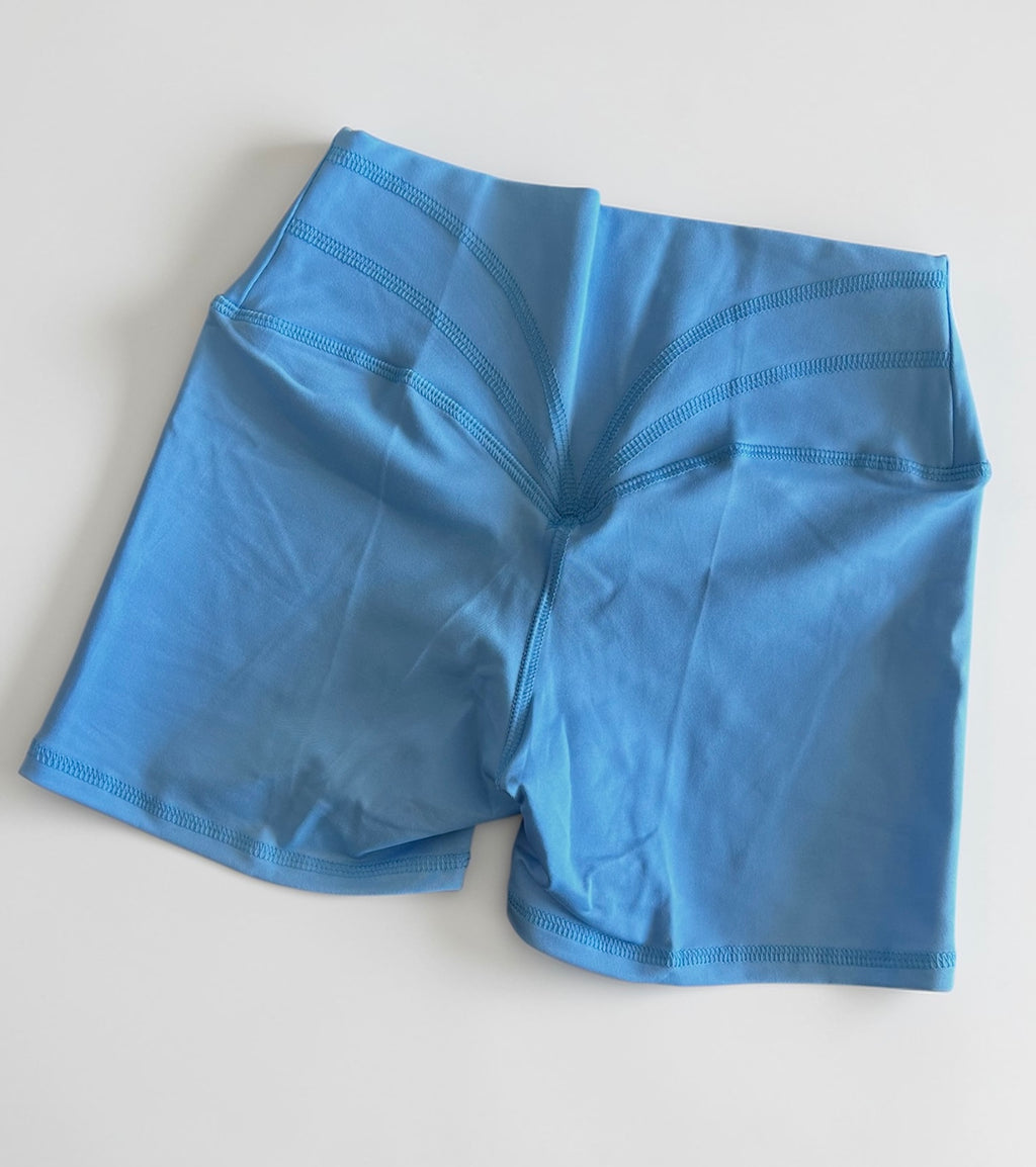 Short  triple costuras cintura V, sin push up