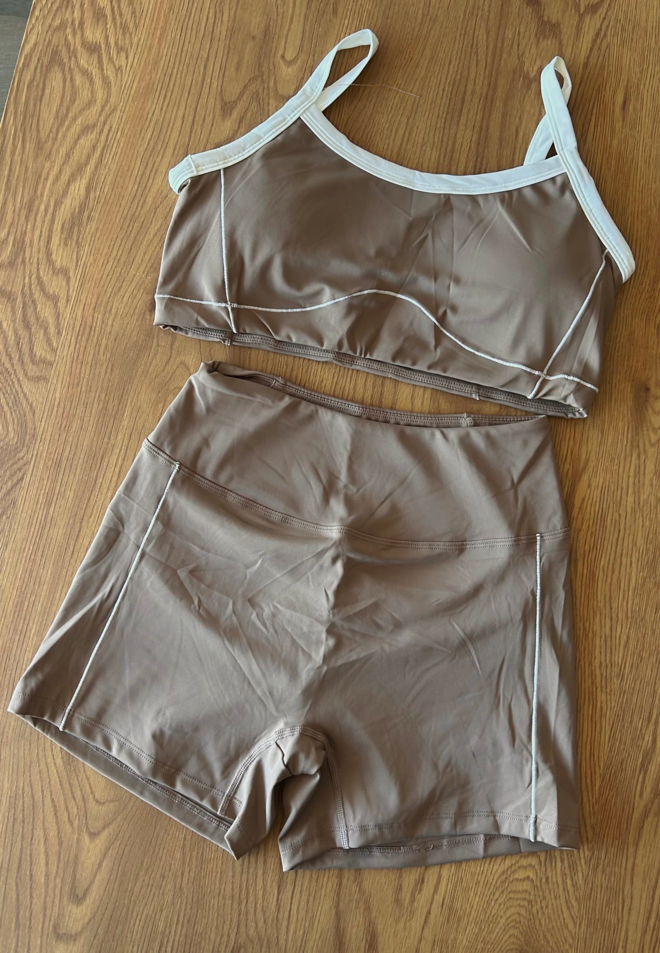 Conjunto short-peto line