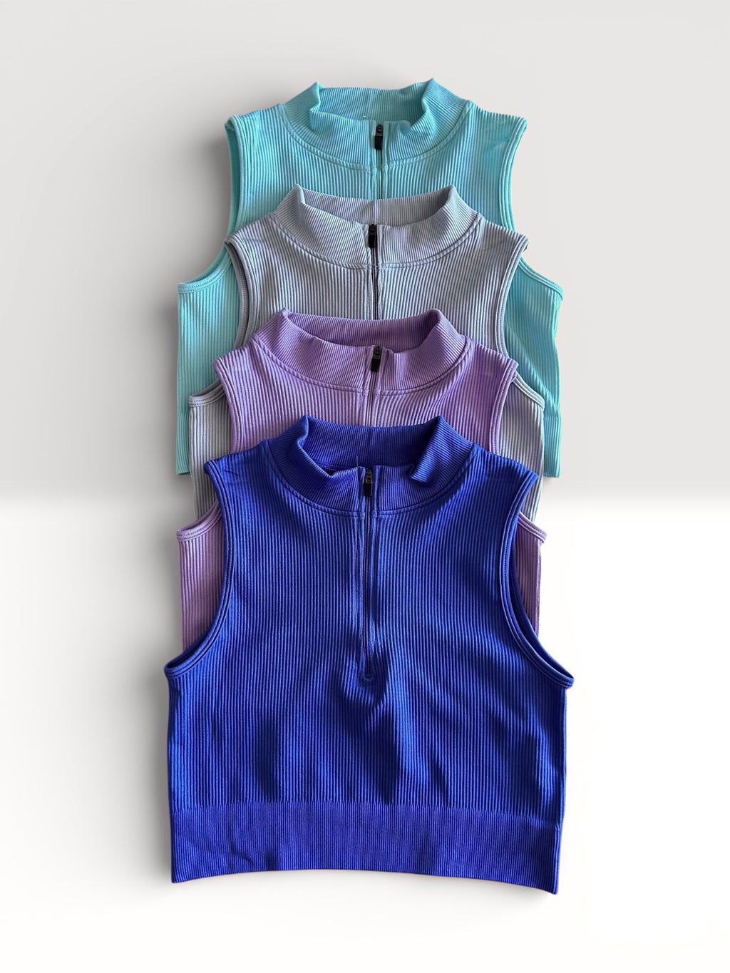 Polera crop medio cierre lite