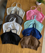 Peto cerrado con tiras ajustables