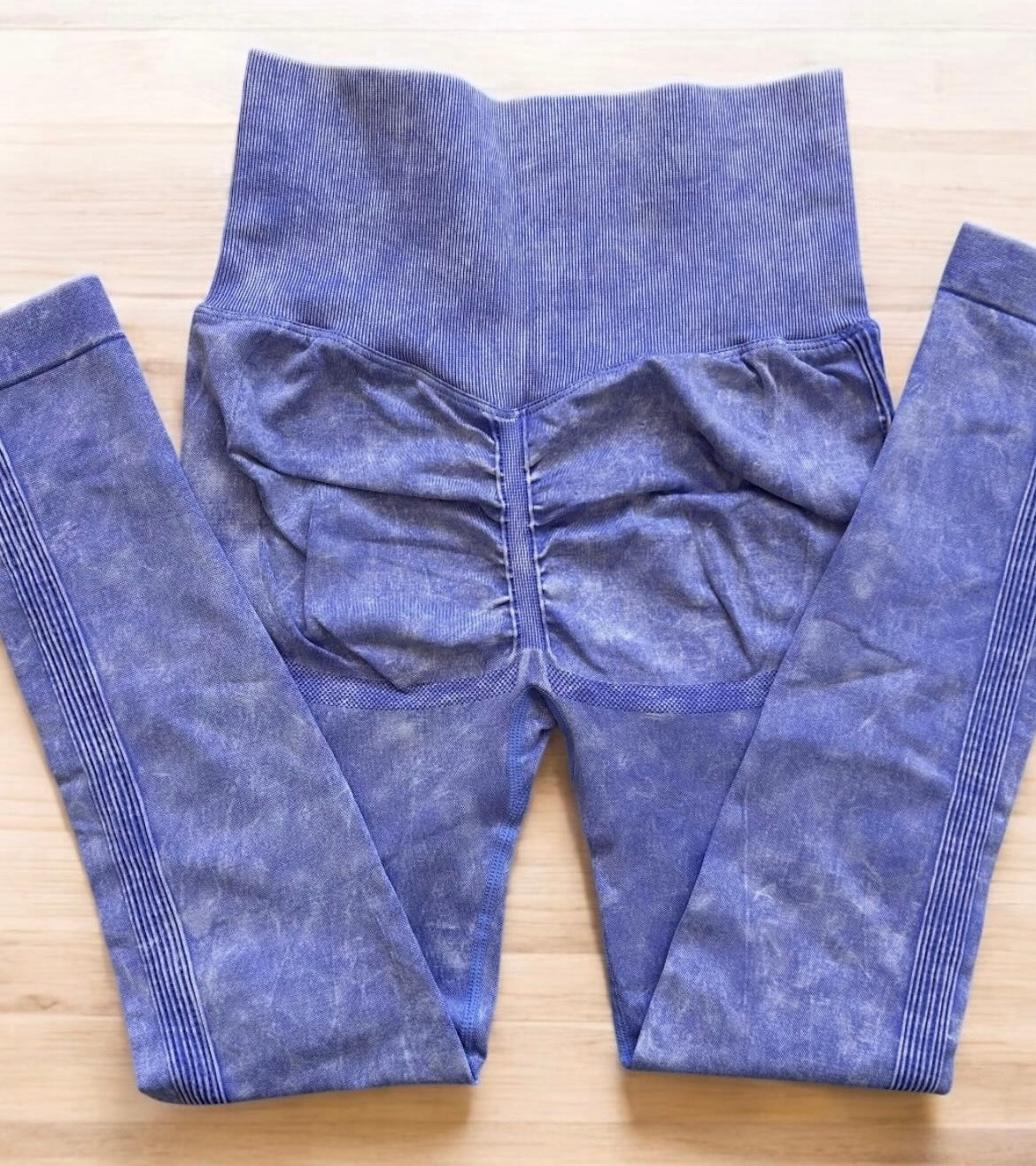 Calza pretina alta , estilo lavado