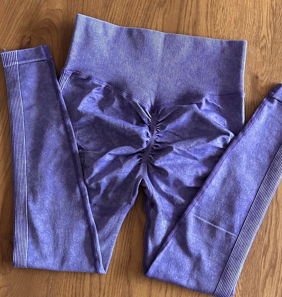 Calza pretina alta , estilo lavado