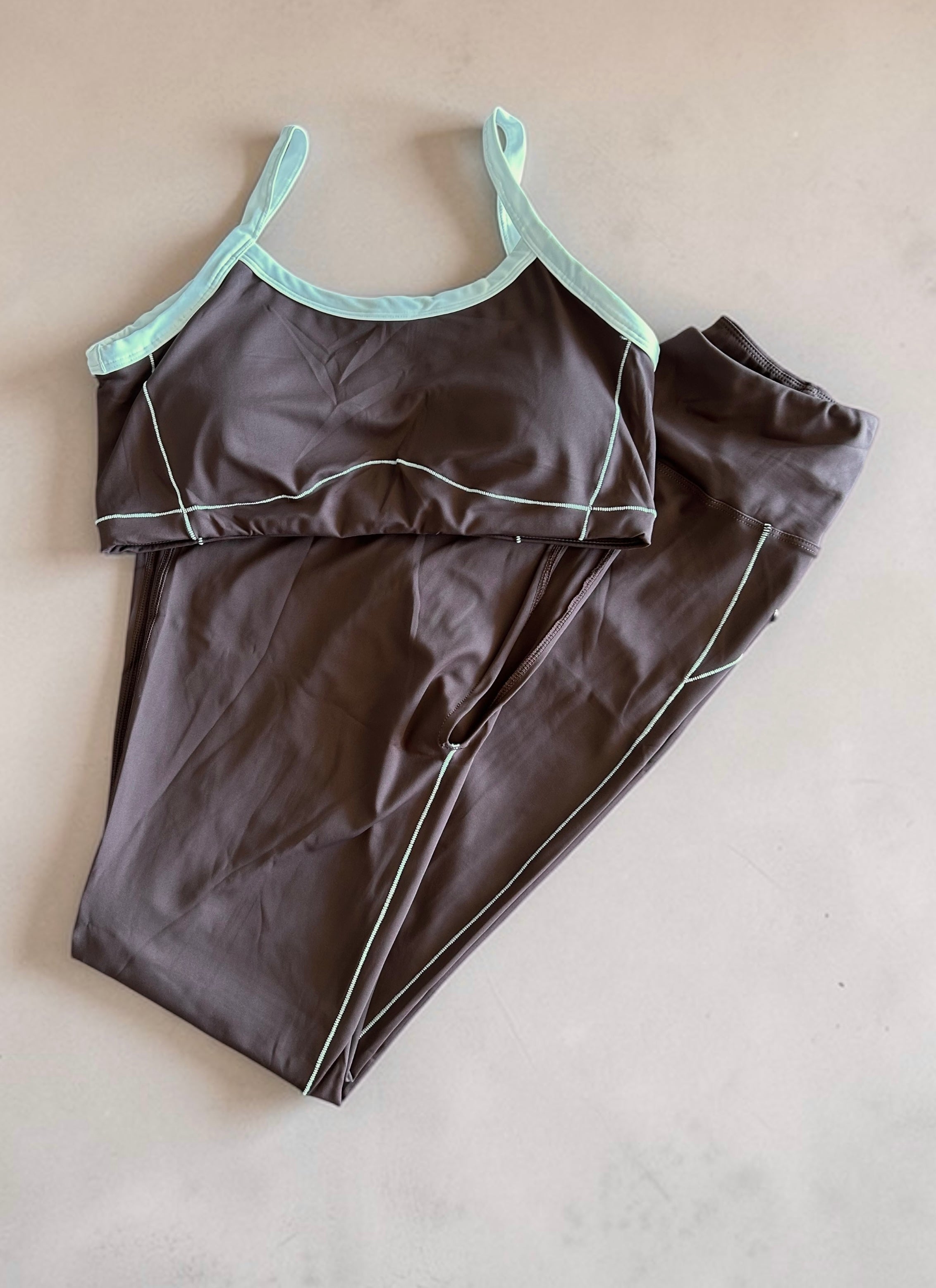 Conjunto Flare, peto-Line